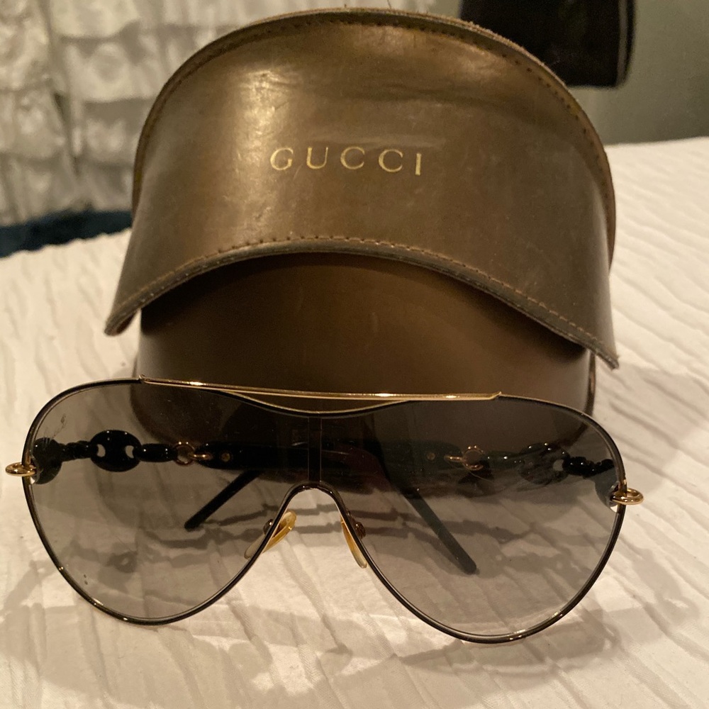 Gucci sunglasses